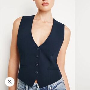 Luxe suiting vest Navy. Brand new!